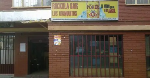 ROCKOLA BAR LOS TRONQUITOS ROCKOLA BAR LOS TRONQUITOS